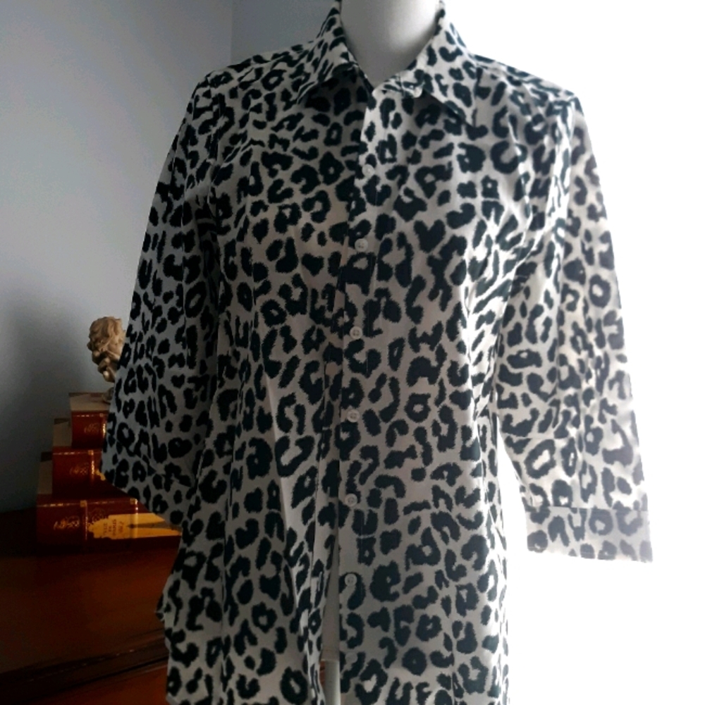 Chico's white and black blouse animal print